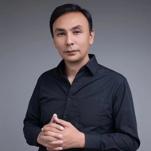 ，前凸后翘的伦理片
